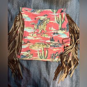 Fashion express skirt with side fringe